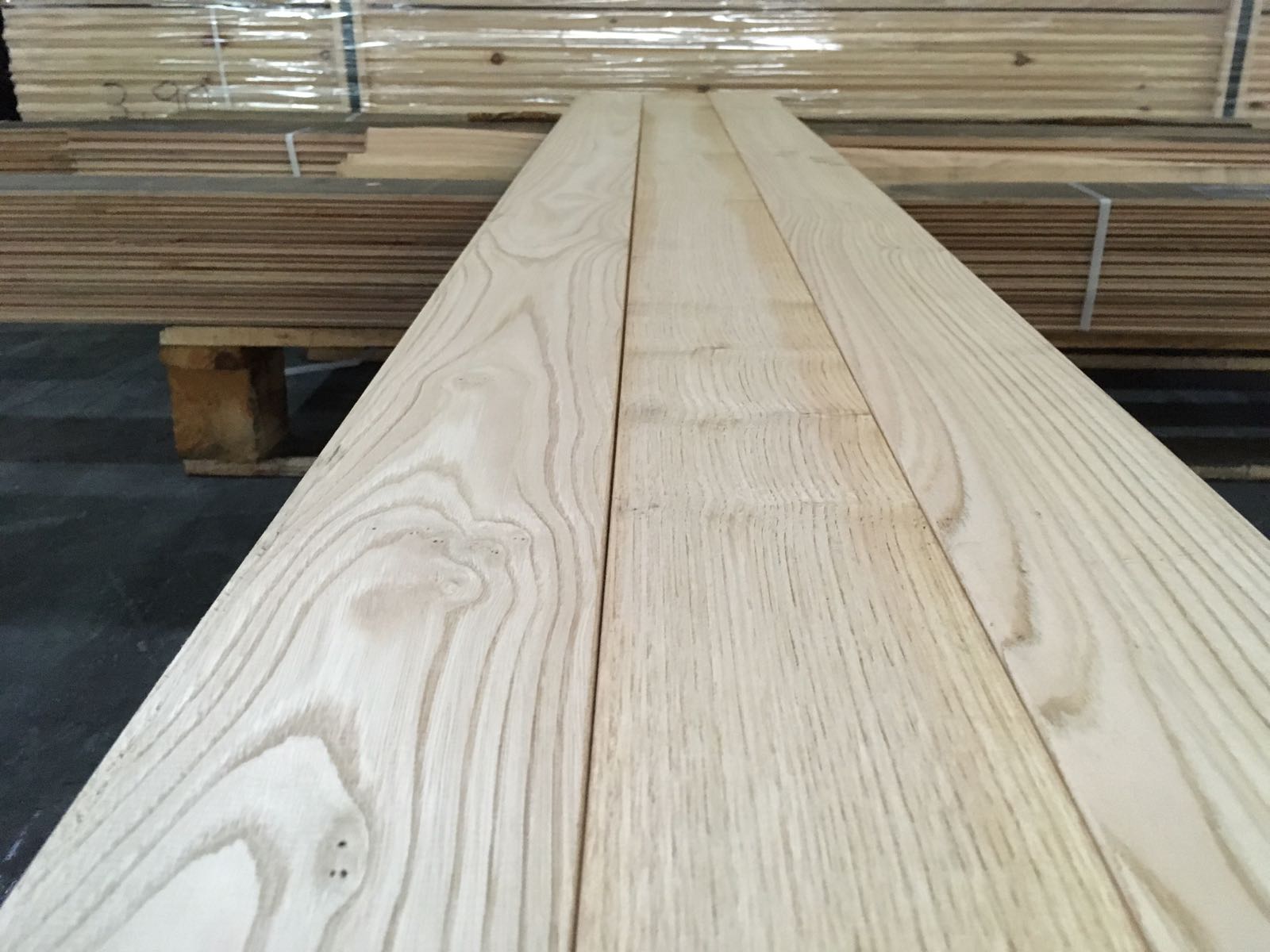 PARQUET TARIMA MACIZA MADERA OFERTAS SUMINISTROS ESPAÑA
